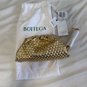 Authentic NEW Bottega Veneta Gold The Pouch Bubble Wrap Textured Leather Mini